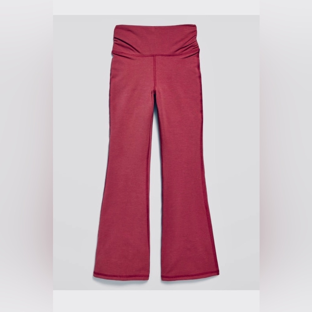 Old Navy Kids Leggings in Berry Red